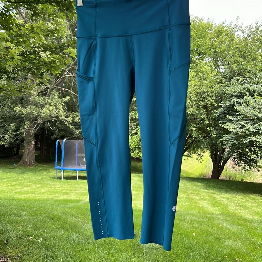LULULEMON JEGGINGS